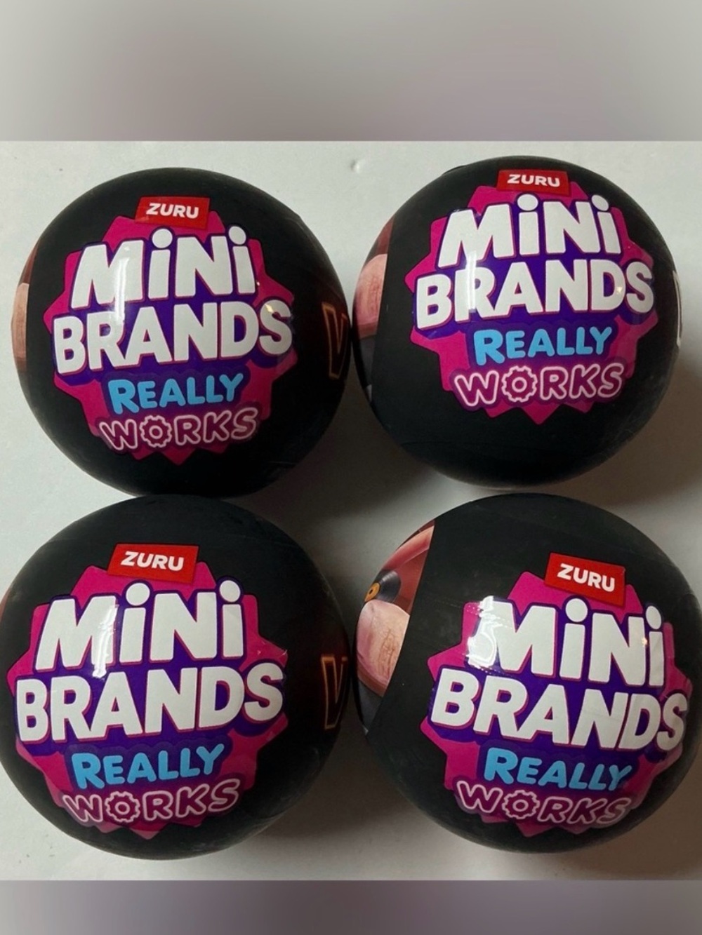 Ships Today! Lot of 4 FOUR Mini Brands Really Works Vinyl Record Capsule Zuru